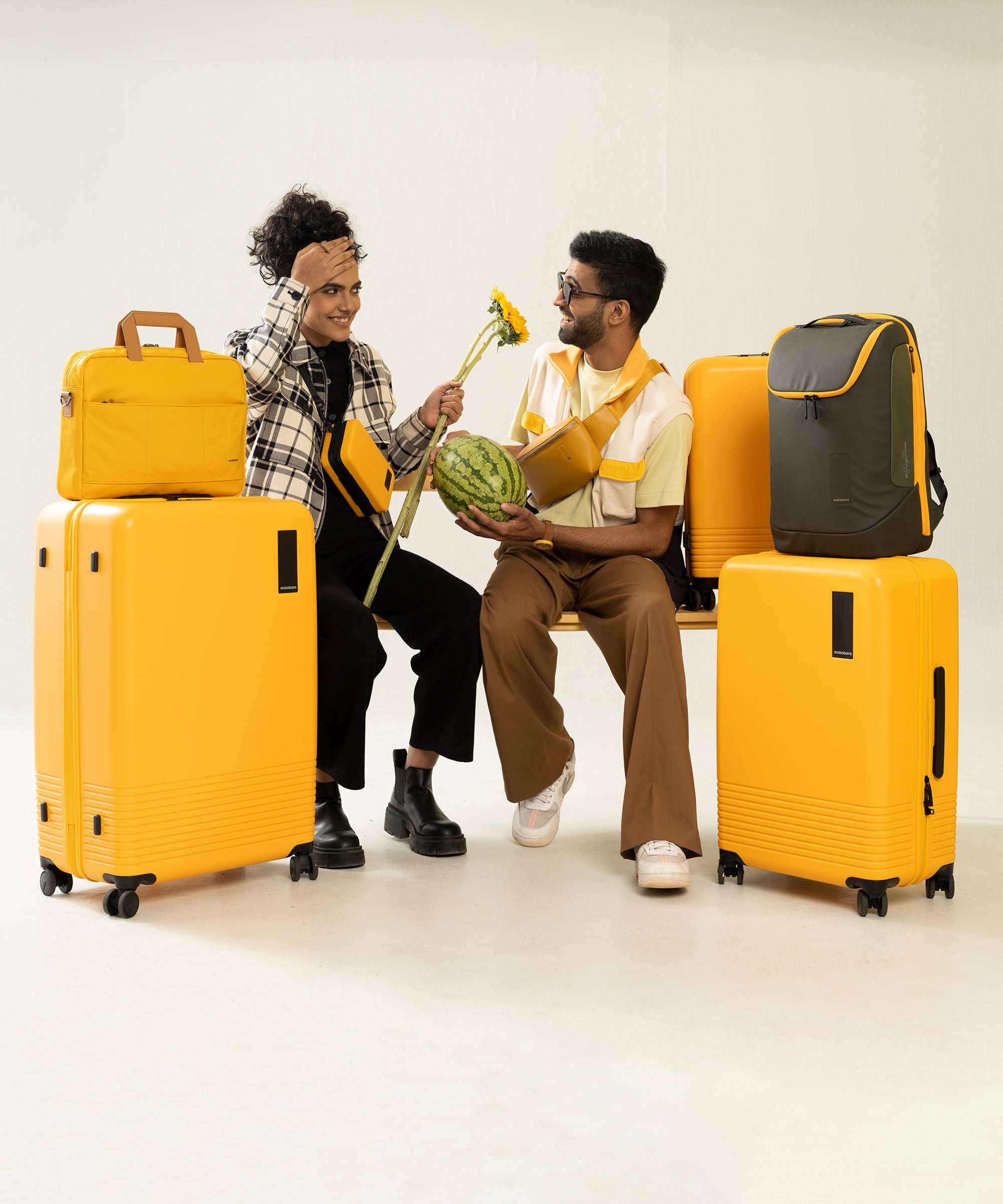 Color_Sunnyside Yellow | Set of Two Luggage